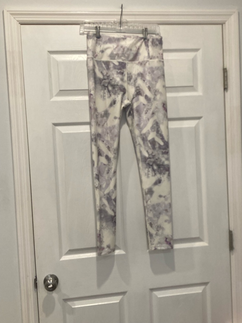 CALIA by Carrie Underwood White and Light Purple Tie-Dye Leggings